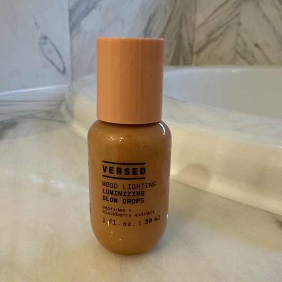 Versed Mood Lighting Luminizing Glow Drops - sheer golden - Picture 2 of 4